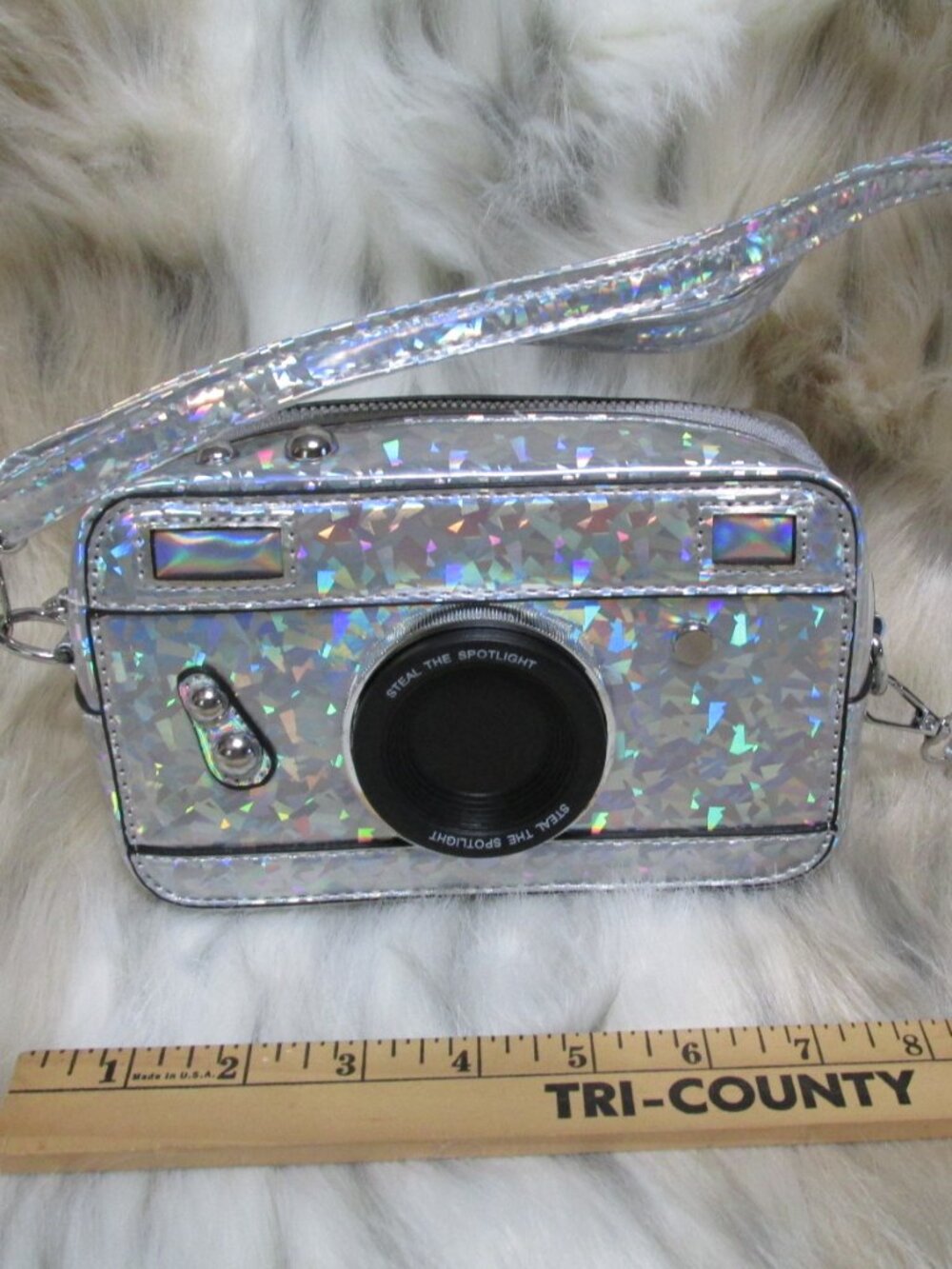 P3192-NIB Kace Sinbono Lavender Lizard Half Moon Crossbody